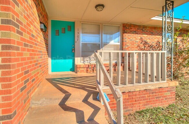 Foto del edificio - 1307 NW 81st St