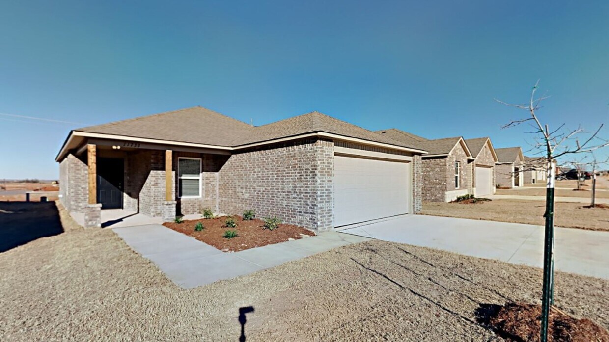 Very Nice 3 Bedroom 2 Bath Home in Yukon S... House Rental in Yukon