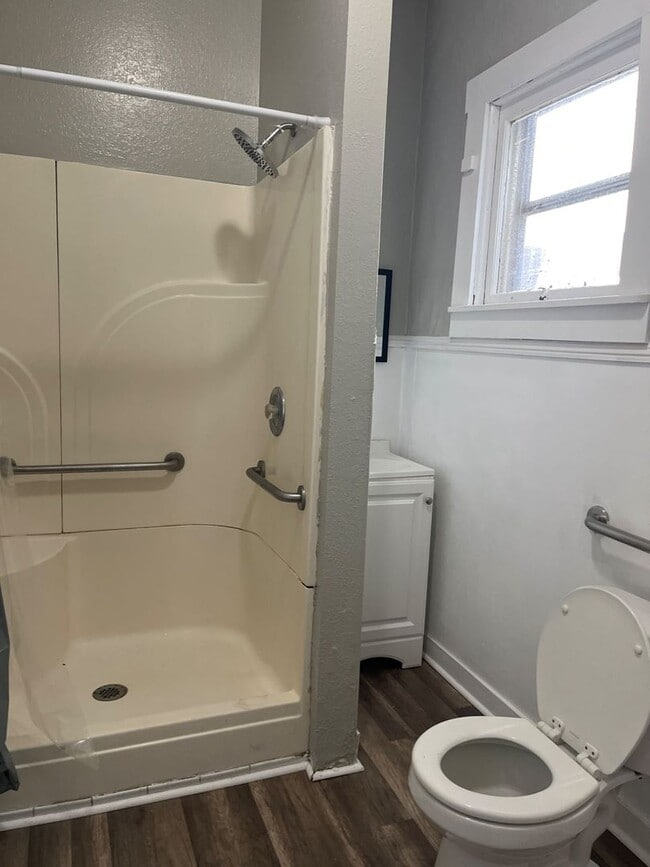 Building Photo - Fully Renovated Home Historic West Side of Downtown