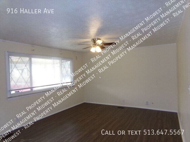 Building Photo - 916 Haller Ave