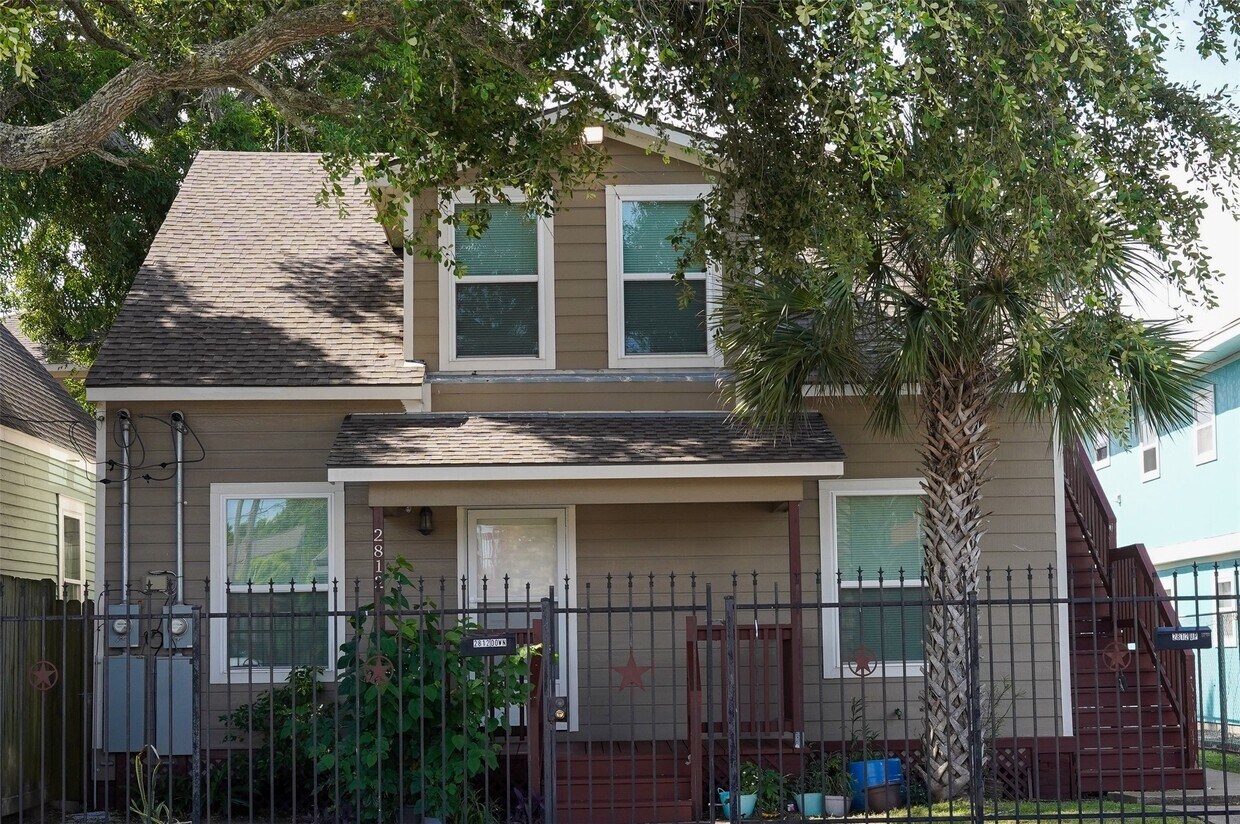 Foto principal - 2812 Avenue M Ave