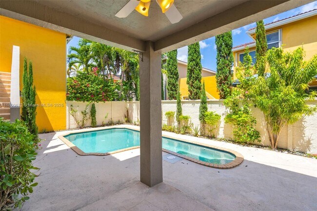 Foto del edificio - 5175 NW 108th Pl