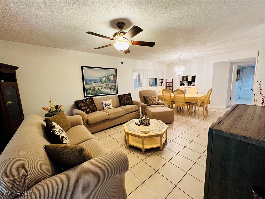 Foto principal - 7719 Jewel Ln