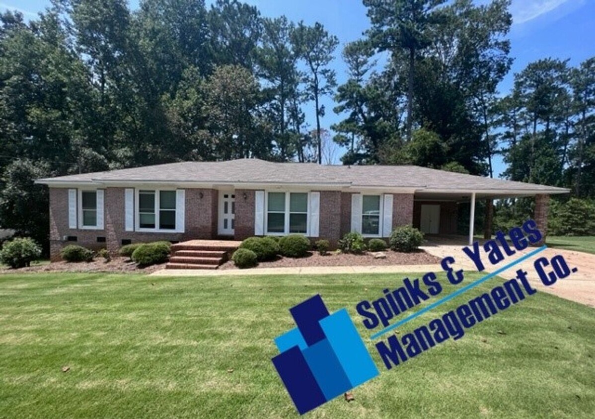 305 Valley Ct, LaGrange, GA 30241 House Rental in LaGrange, GA