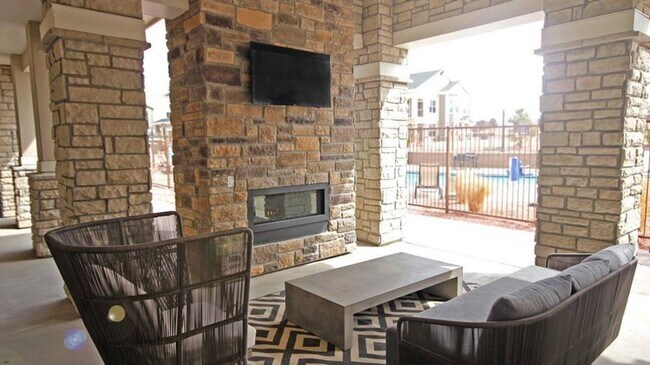 Building Photo - 4300 Swanson Way