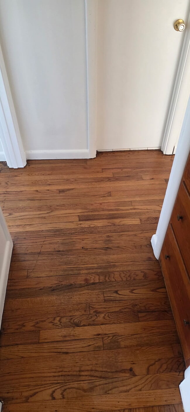 Building Photo - 601 N Sixth Street