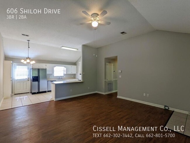 Building Photo - 606 Shiloh Drive