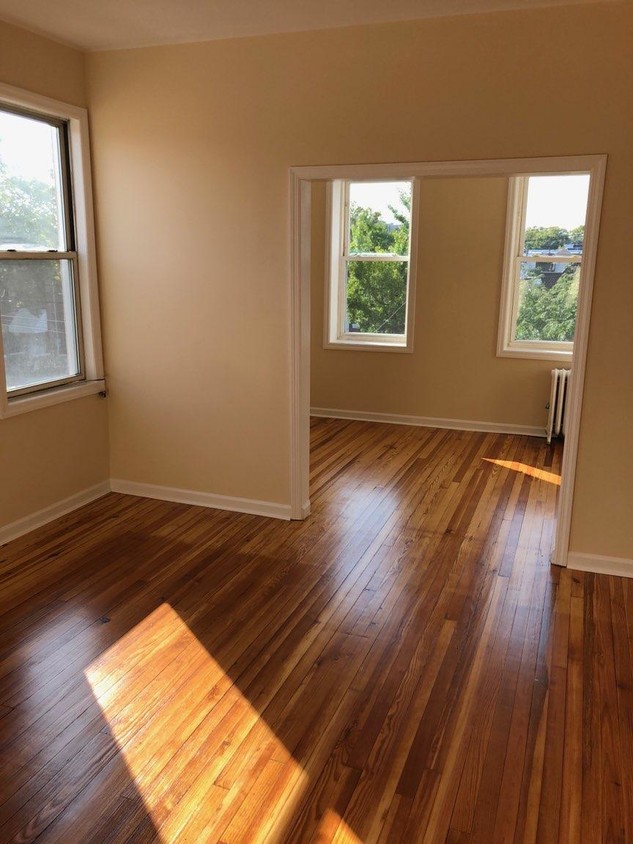 Foto principal - 21-57 Hazen St