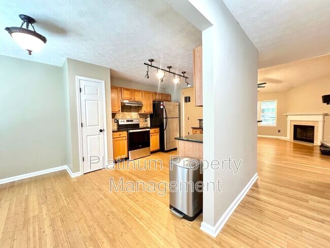 Foto del edificio - 1417 Elliotts Ln