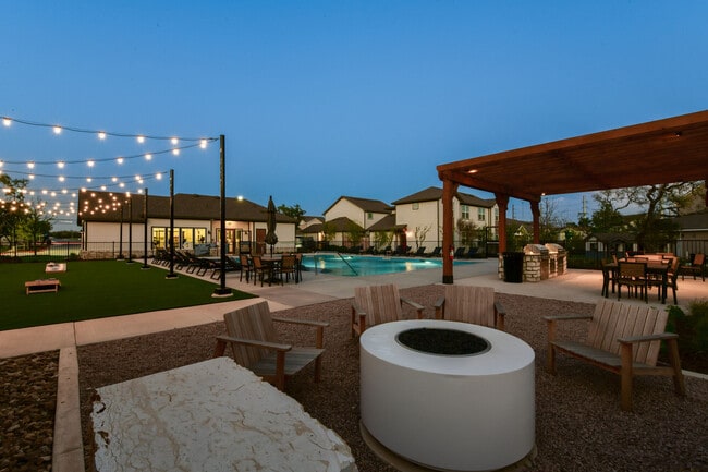 Building Photo - Ascend on Potranco