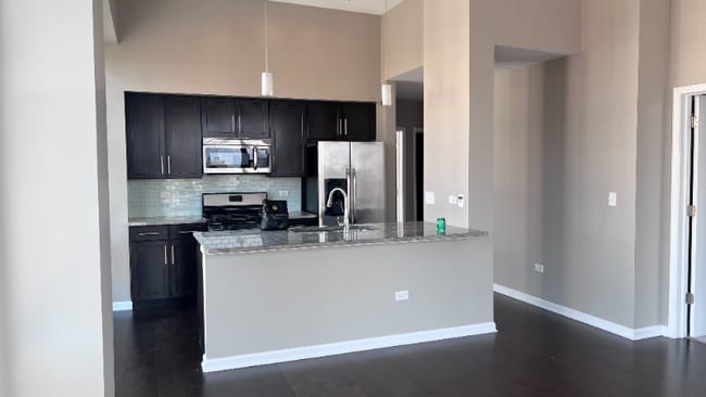 Foto del edificio - 2302 S Michigan Ave