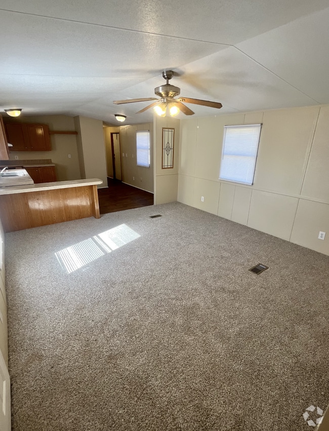 Building Photo - 131 Annie Mae Dr