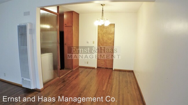 Foto del edificio - 1 br, 1 bath House - 1047 E. 1st St. #02