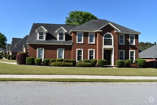 Building Photo - 201 Bainbridge Dr