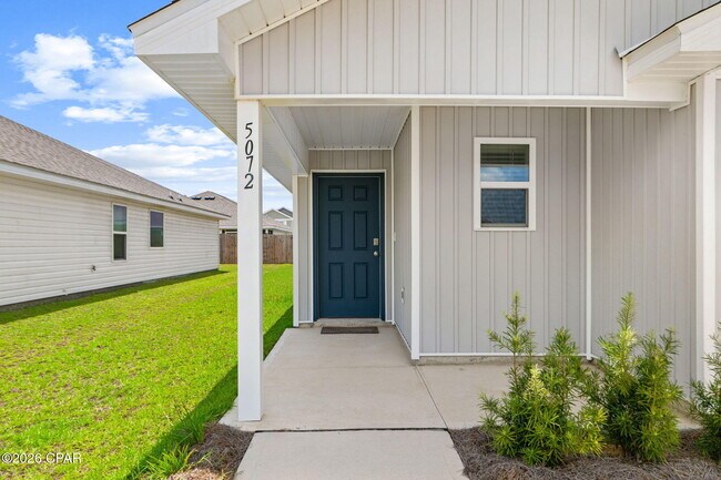 Foto del edificio - 5072 Windrow Way