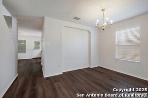 Foto del edificio - 11006 Hillsdale Loop