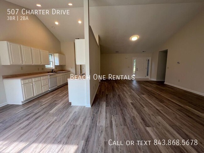 Building Photo - Longs - 3 bedroom, 2 bath House