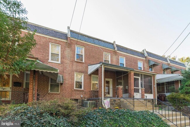 Foto del edificio - 2 br, 1 bath Condo - 1724 Wawaset St