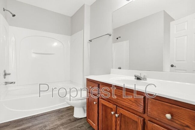 Building Photo - 771 Barrington Woods Cove