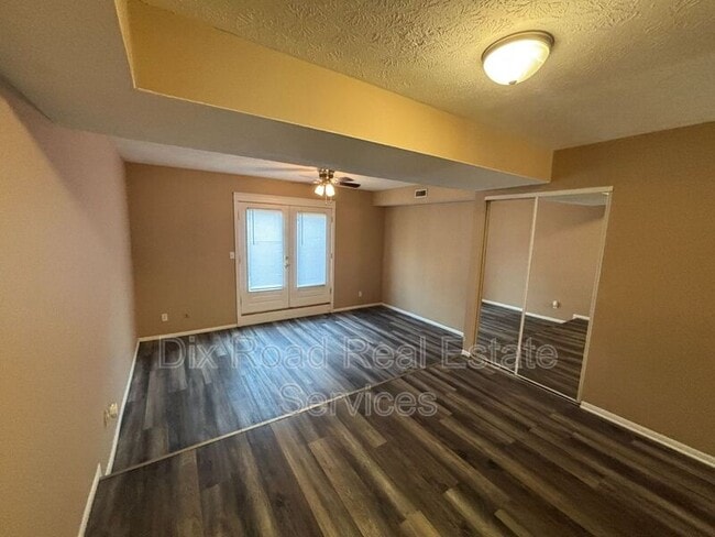 Foto del edificio - 1415 Villa Ct