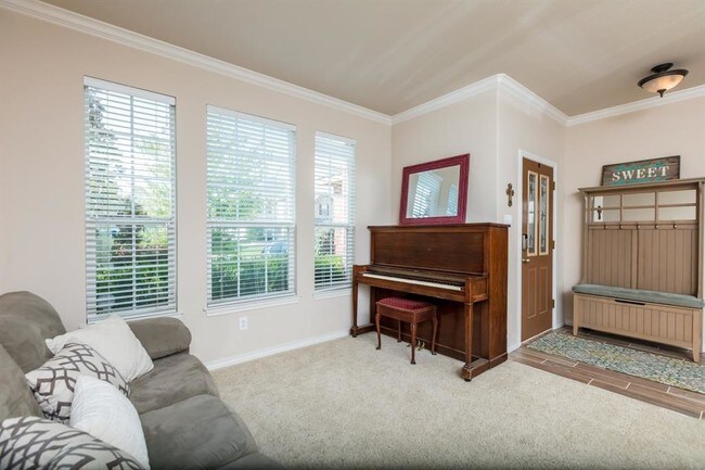 Foto del edificio - 2349 Clairborne Dr