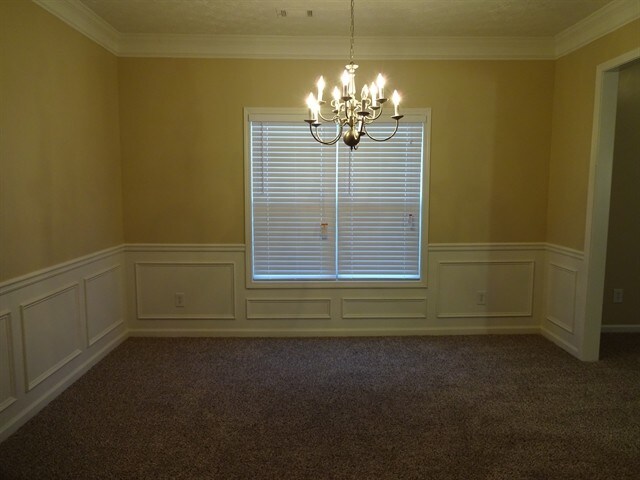 Building Photo - 2190 Village Green Drive