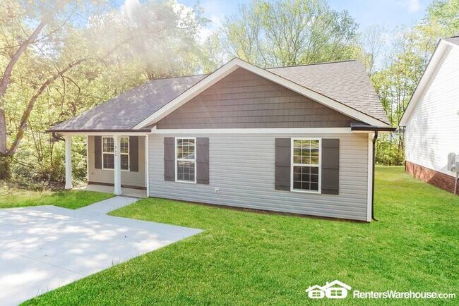Building Photo - Newly built 4 bedroom 2 bath