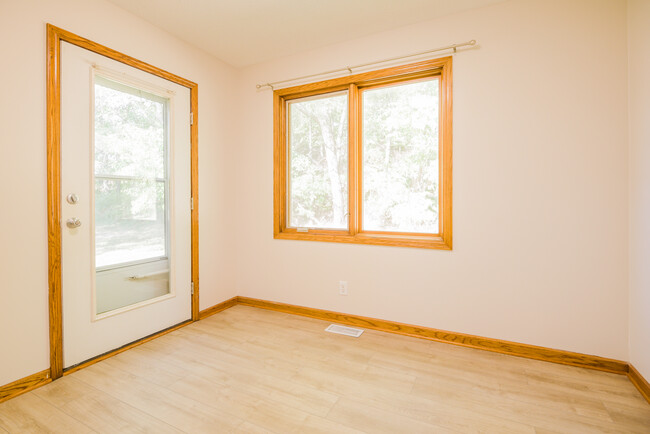 Dining Area - 2208 Camp Brewster Rd