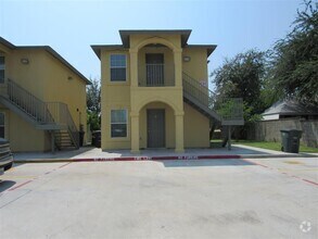 Building Photo - 1720 Juarez Ave