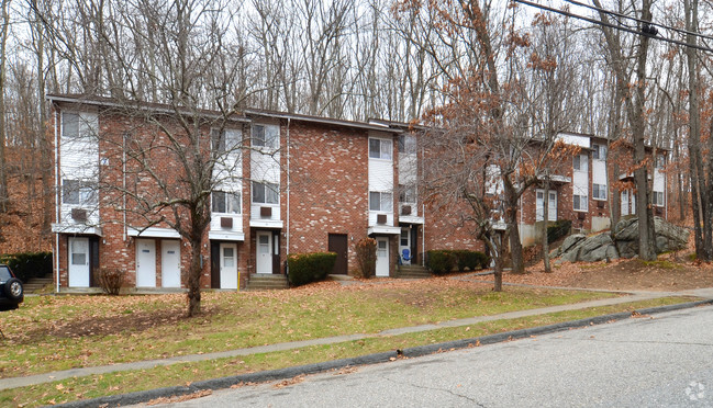 Building Photo - Norwich Apartments