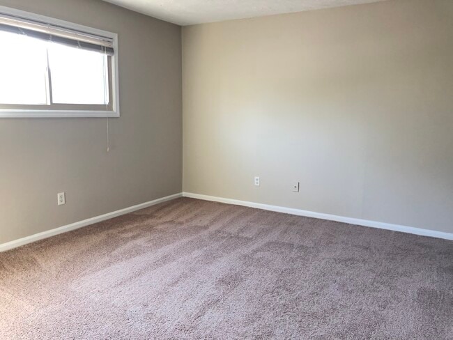 Building Photo - Shorelake Apartments
