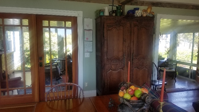 Building Photo - 53 Falls Bridge Rd