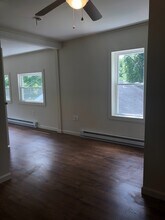 Building Photo - 8 Braddock St