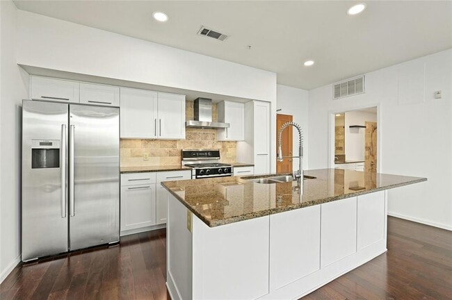 Foto del edificio - 1600 Barton Springs Rd