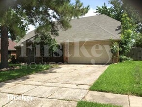 Building Photo - 14114 Falling Elm Ln