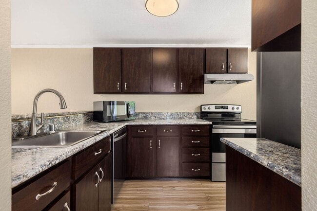 Building Photo - 280 Newport Way NW