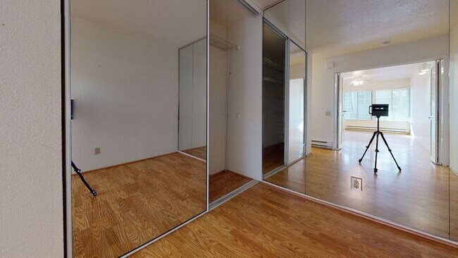 Building Photo - One Bedroom Surf Way Condo on Del Monte Beach
