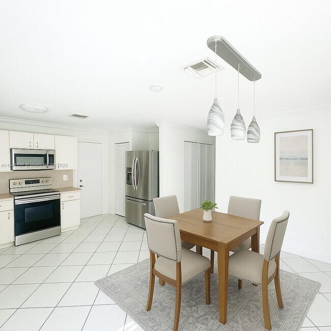 Foto del edificio - 5565 SW 43rd St