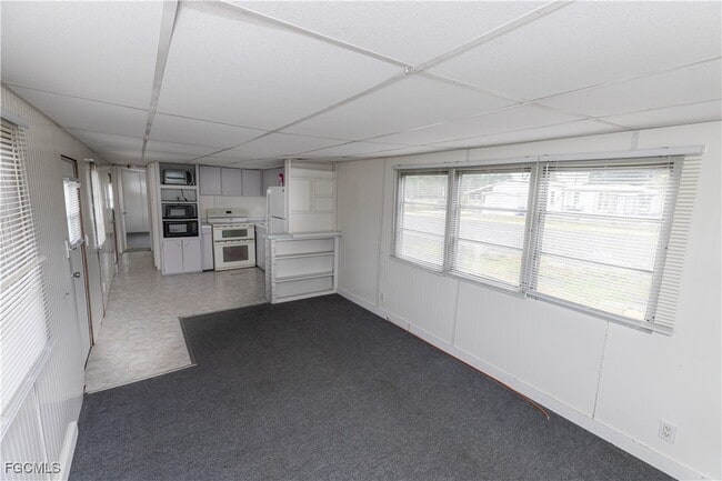 Foto del edificio - 17861 Palm Creek Dr