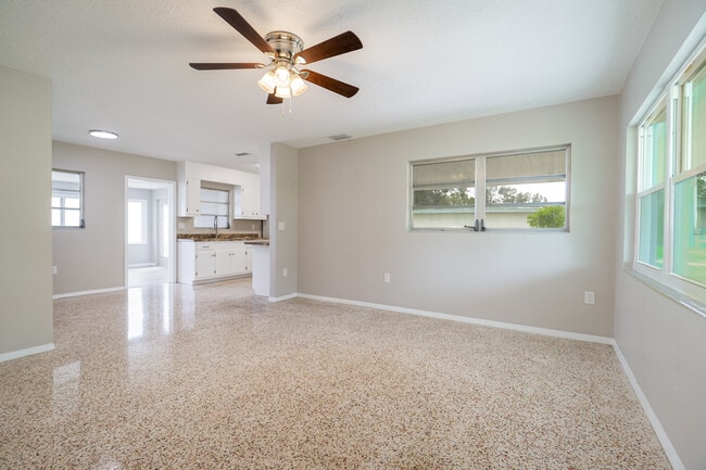 6203 Rodgers Ave, Sarasota, FL 34231 - 6203 Rodgers Ave