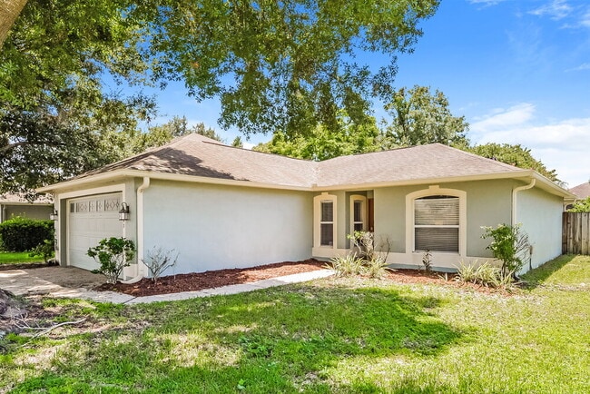 Foto del edificio - 4102 Iveyglen Ave