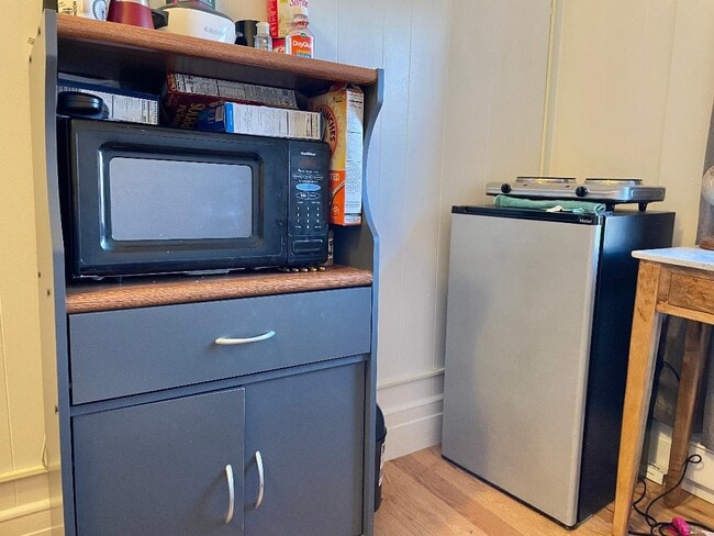 Photo - 248 Newbury St Apartment