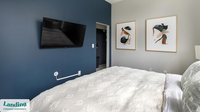 Building Photo - 600 19th St N