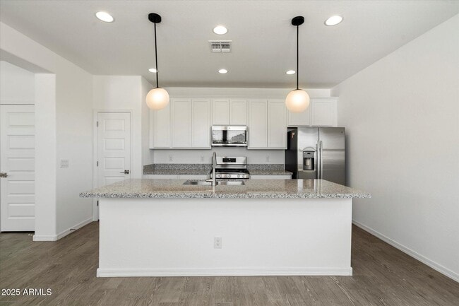 Building Photo - 25101 N 141st Ave