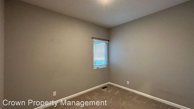 Foto del edificio - 3 br, 3 bath House - 8112 S. 178th St.
