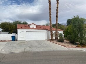 Building Photo - 4230 N Bola Dr