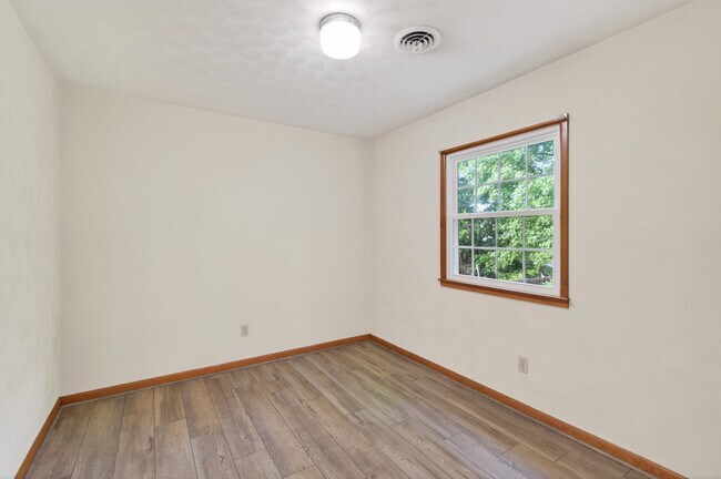 Photo - 33 Tanglewood Dr (Hampton, VA) House