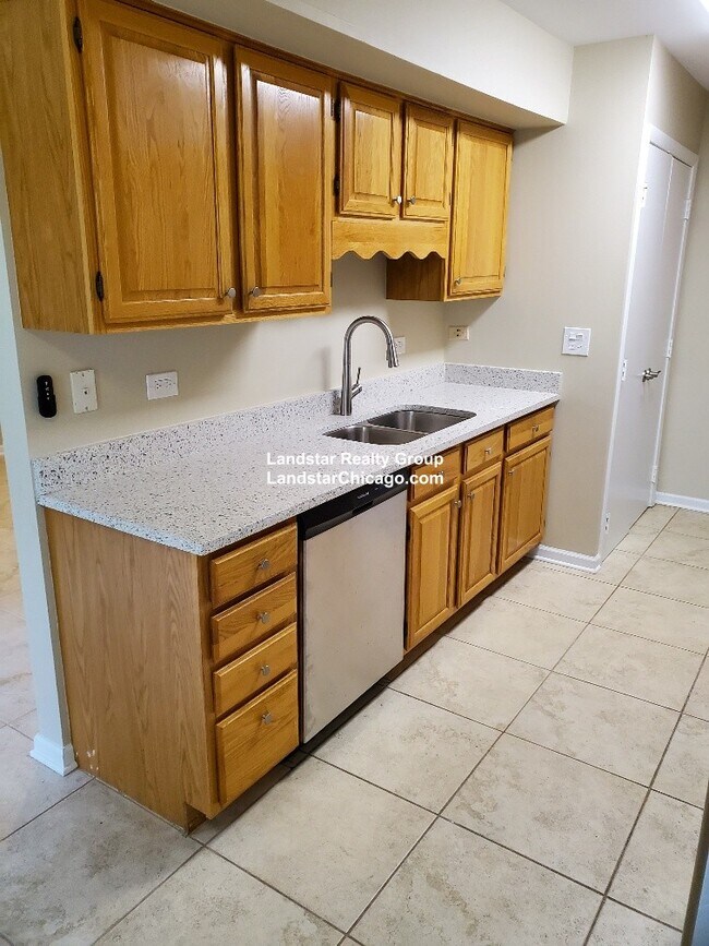 Foto del edificio - 1170 Cove Dr