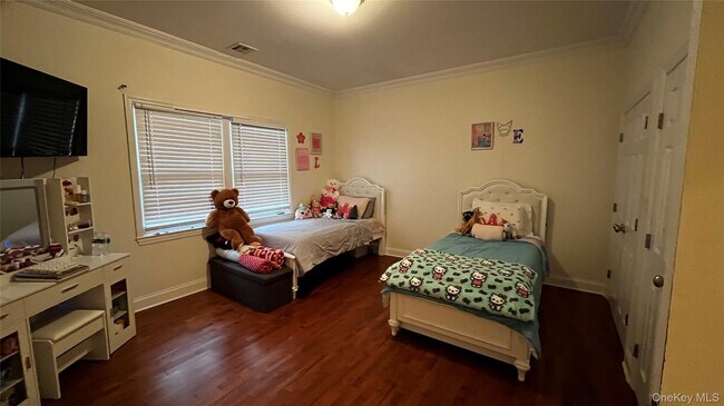 Foto del edificio - 137 W Market St