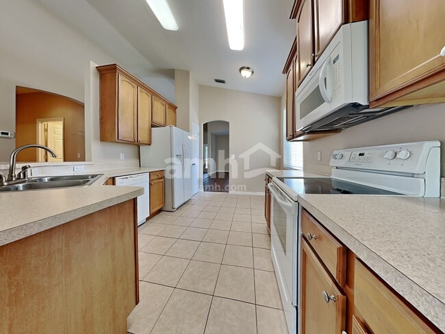 Foto del edificio - 12906 Cattail Shore Ln